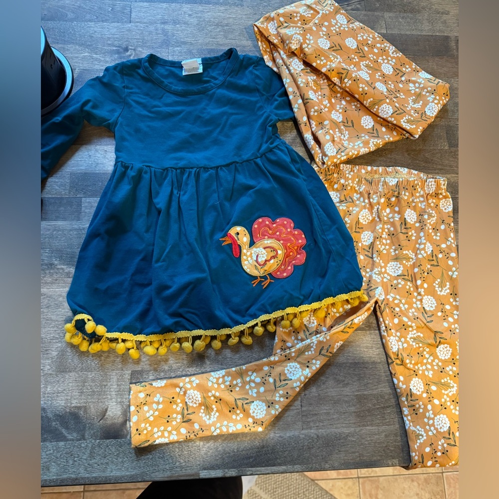 3T Boutique Thanksgiving Outfit